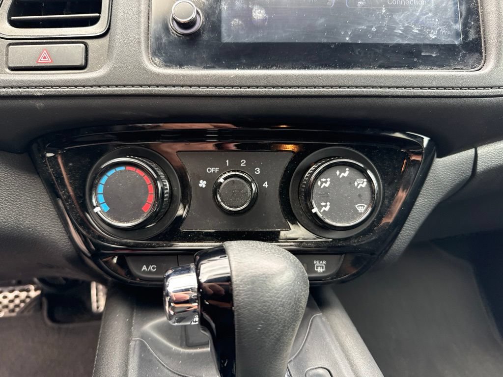 Certified 2021 Honda HR-V Sport image 15