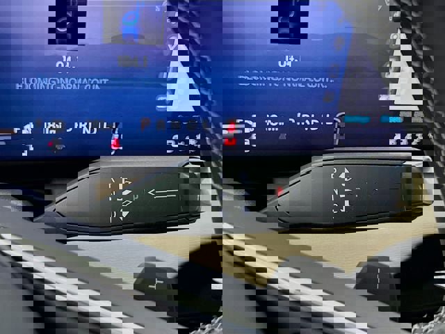 Used 2025 Buick Enclave Preferred image 20