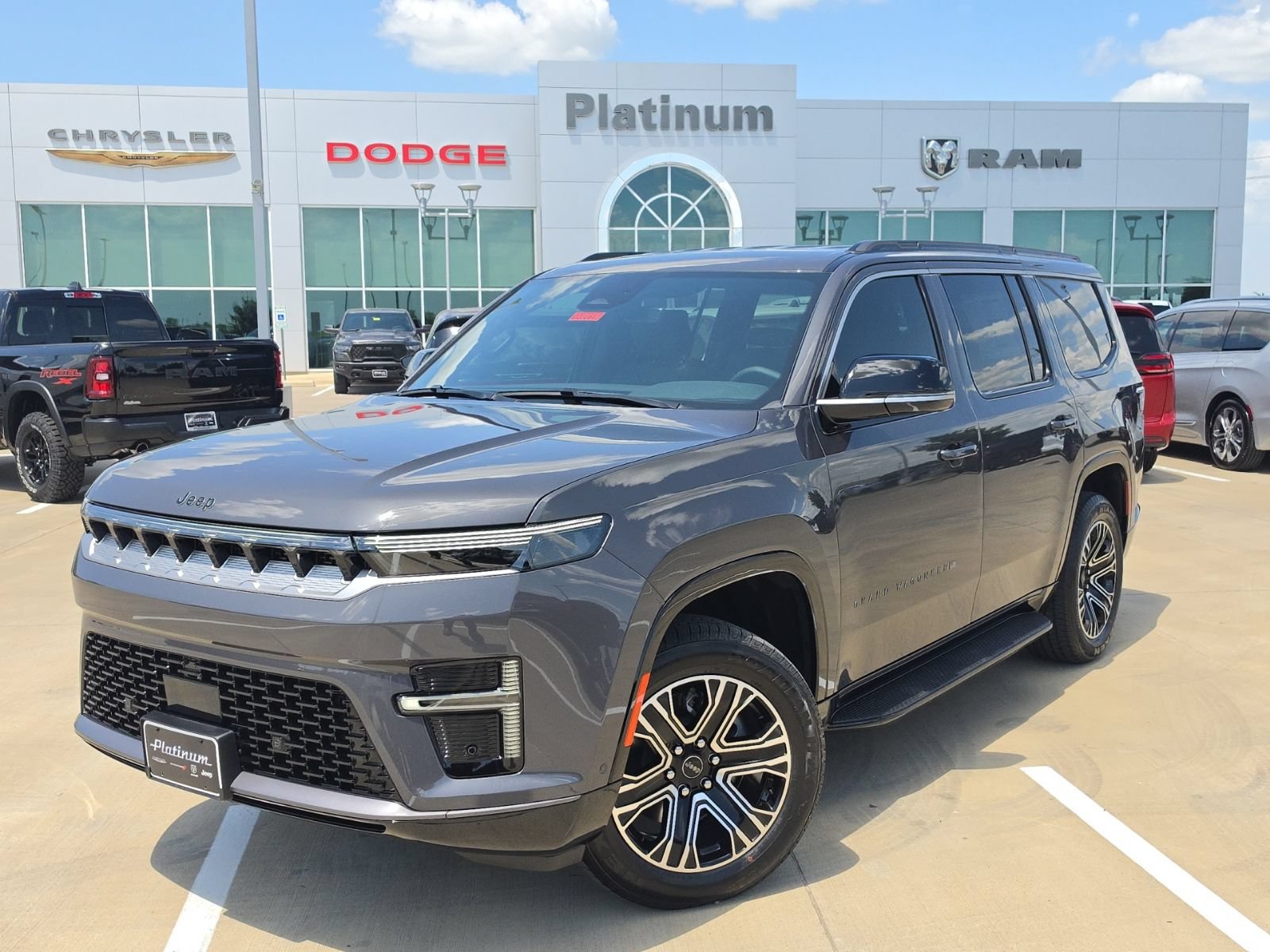 New 2026 Jeep Grand Wagoneer 4WD image 1