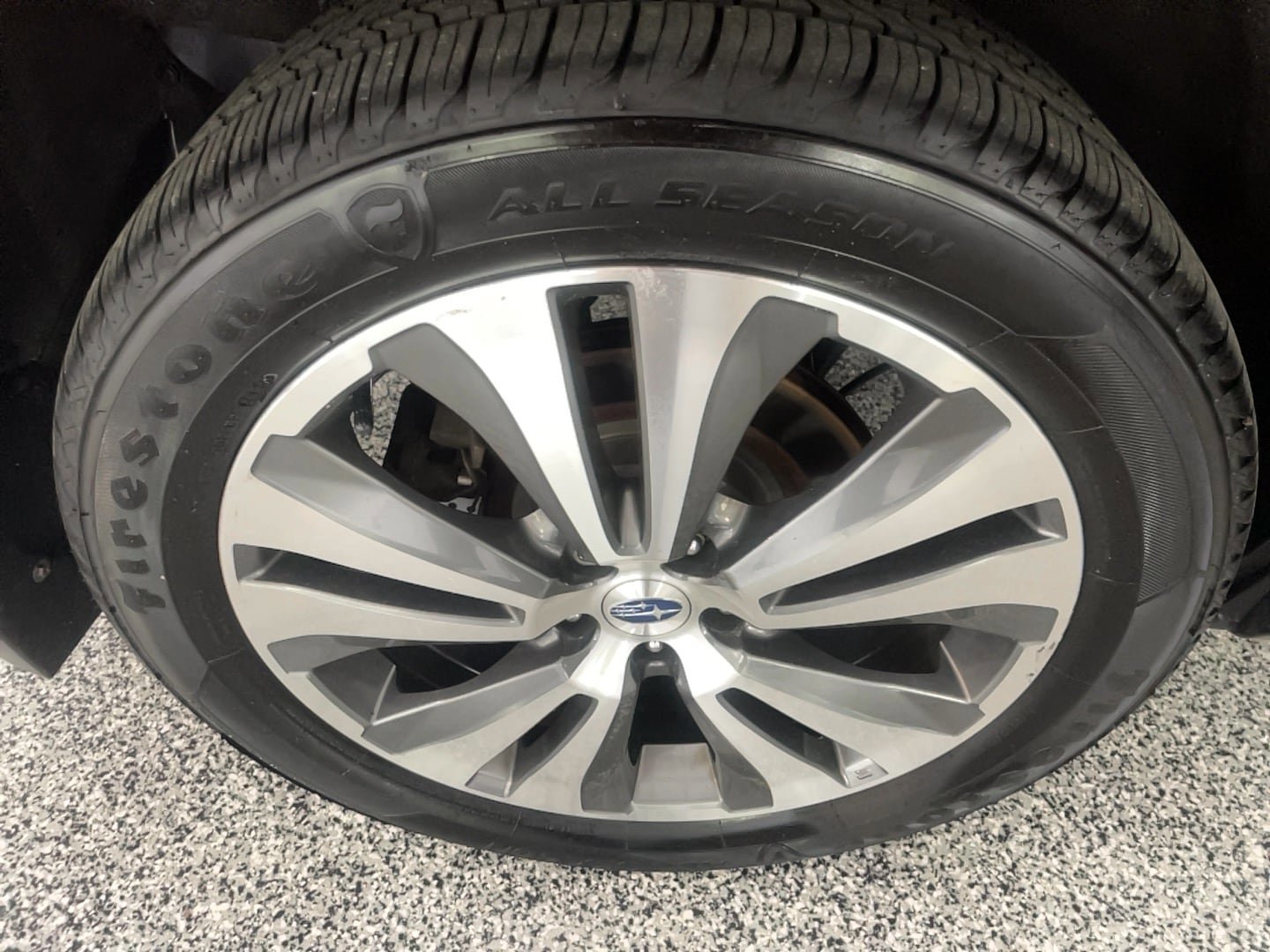 Used 2020 Subaru Ascent Limited w/ Technology Package AWD/4WD image 5