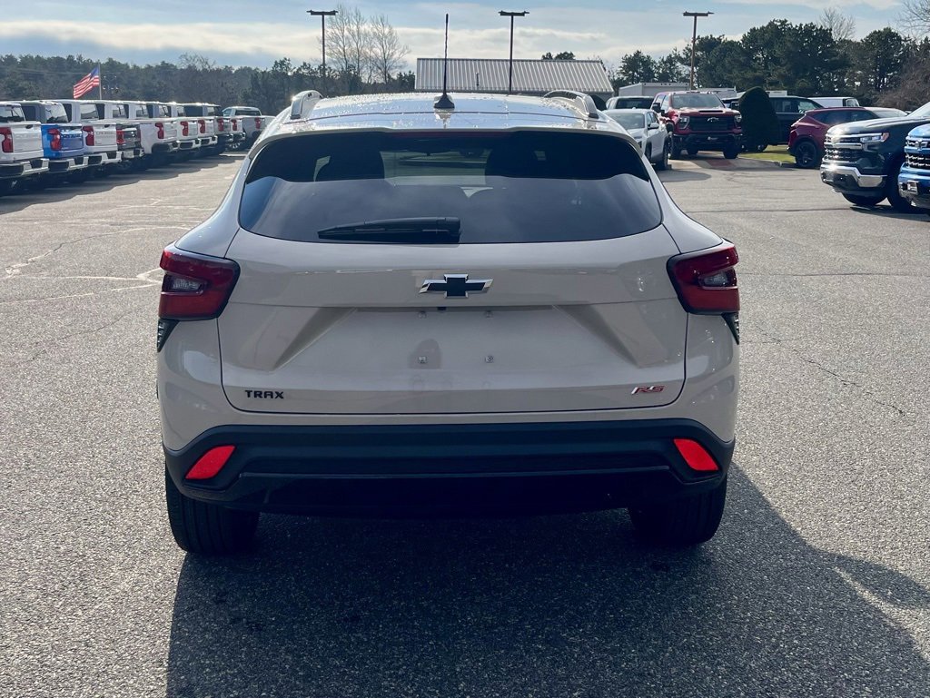 New 2026 Chevrolet Trax RS w/ Driver Confidence Package image 4