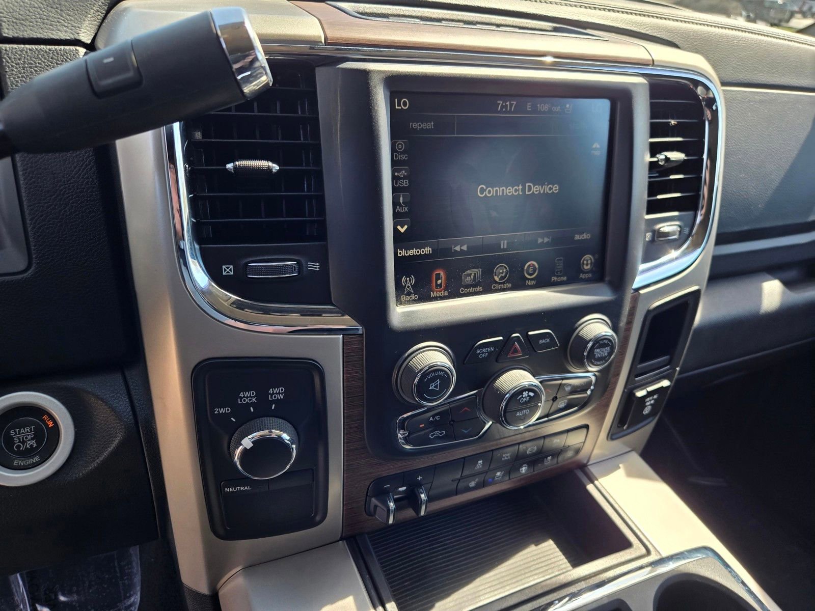 Used 2014 RAM 2500 Laramie w/ Convenience Group image 18