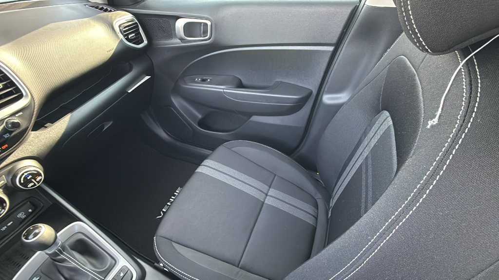 New 2026 Hyundai Venue SEL FWD image 13