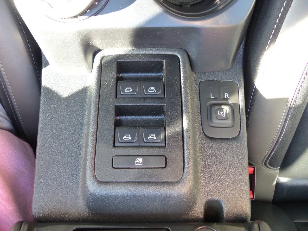 Used 2025 Ford Bronco Outer Banks AWD/4WD image 47