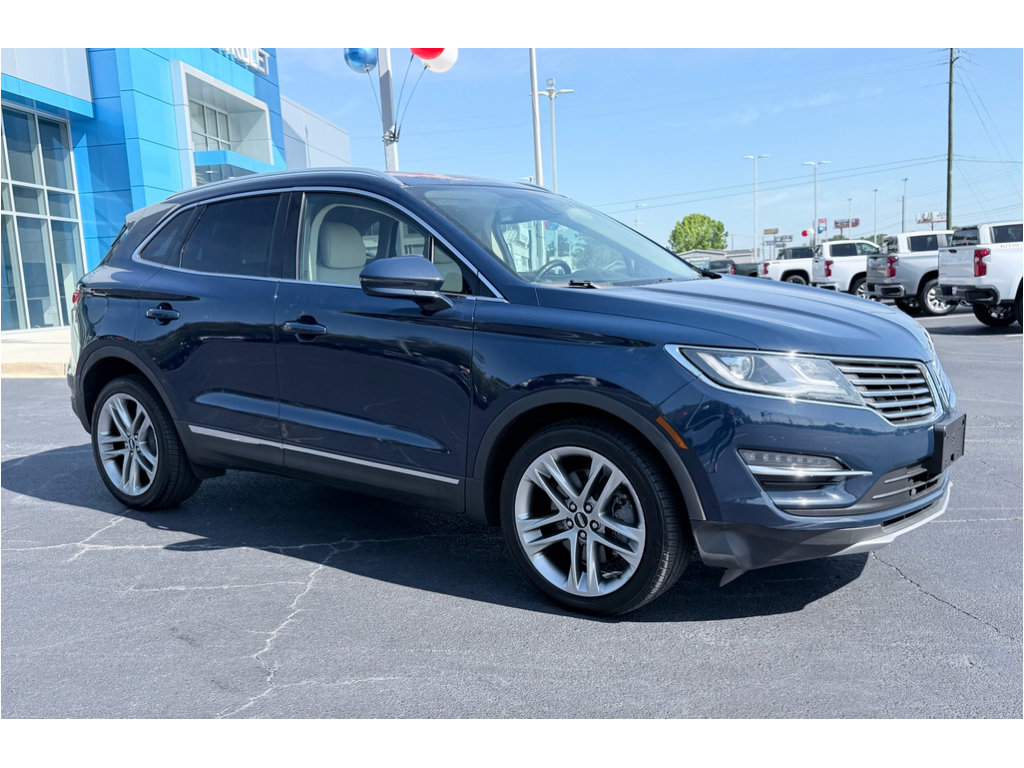 Used 2018 Lincoln MKC Reserve w/ Lincoln MKC Climate Package image 2
