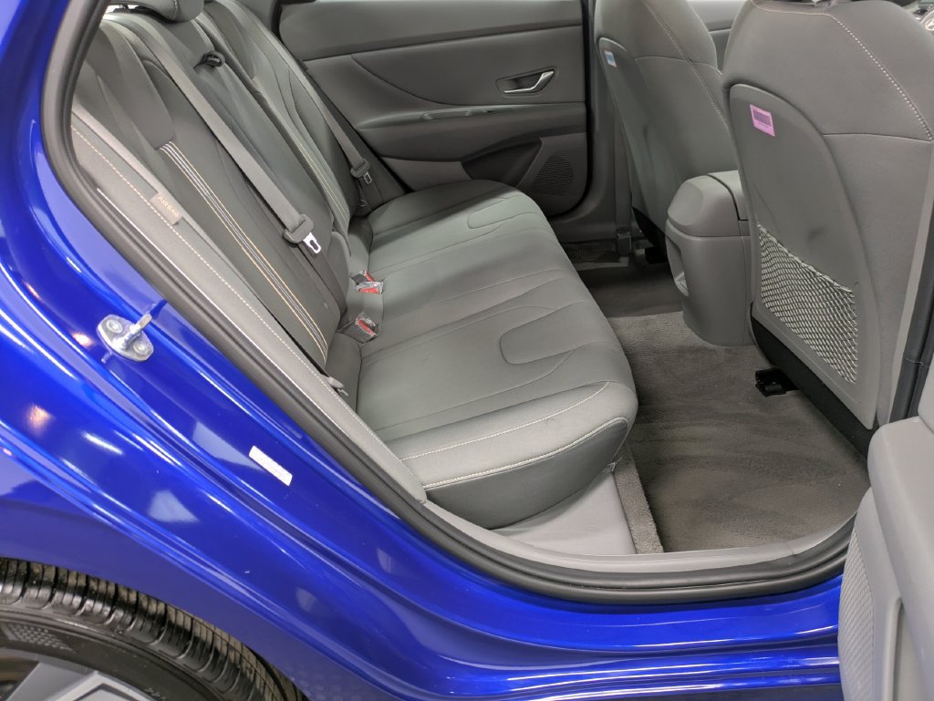 Certified 2025 Hyundai Elantra SEL w/ Cargo Package FWD image 26