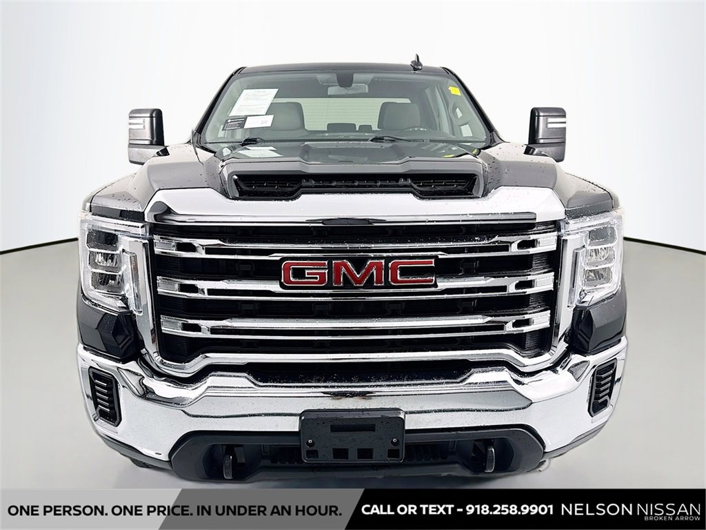 Used 2022 GMC Sierra 2500 SLE w/ Gooseneck/5TH Wheel Package image 2