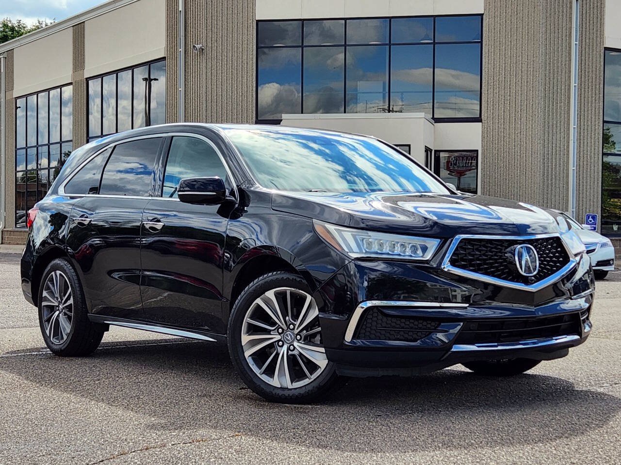 Used 2019 Acura MDX w/ Technology Package AWD/4WD image 33