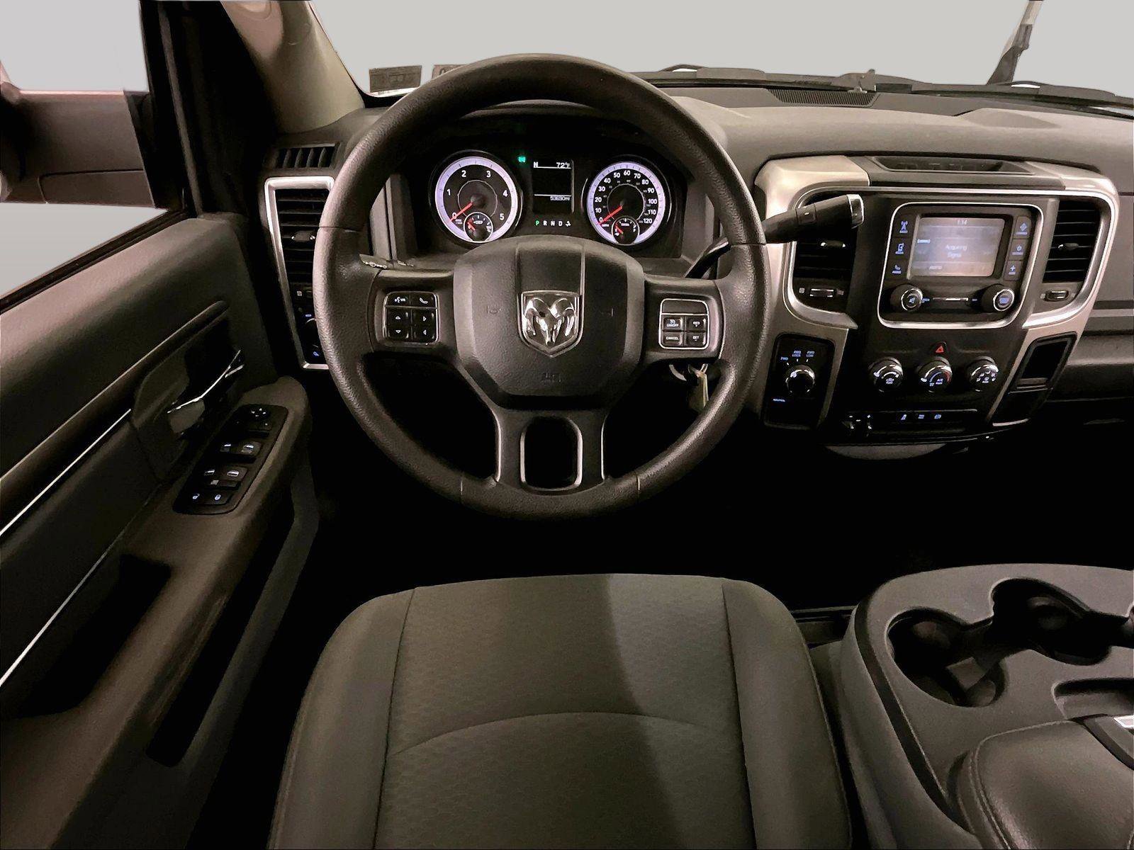 Used 2018 RAM 3500 SLT AWD/4WD image 5