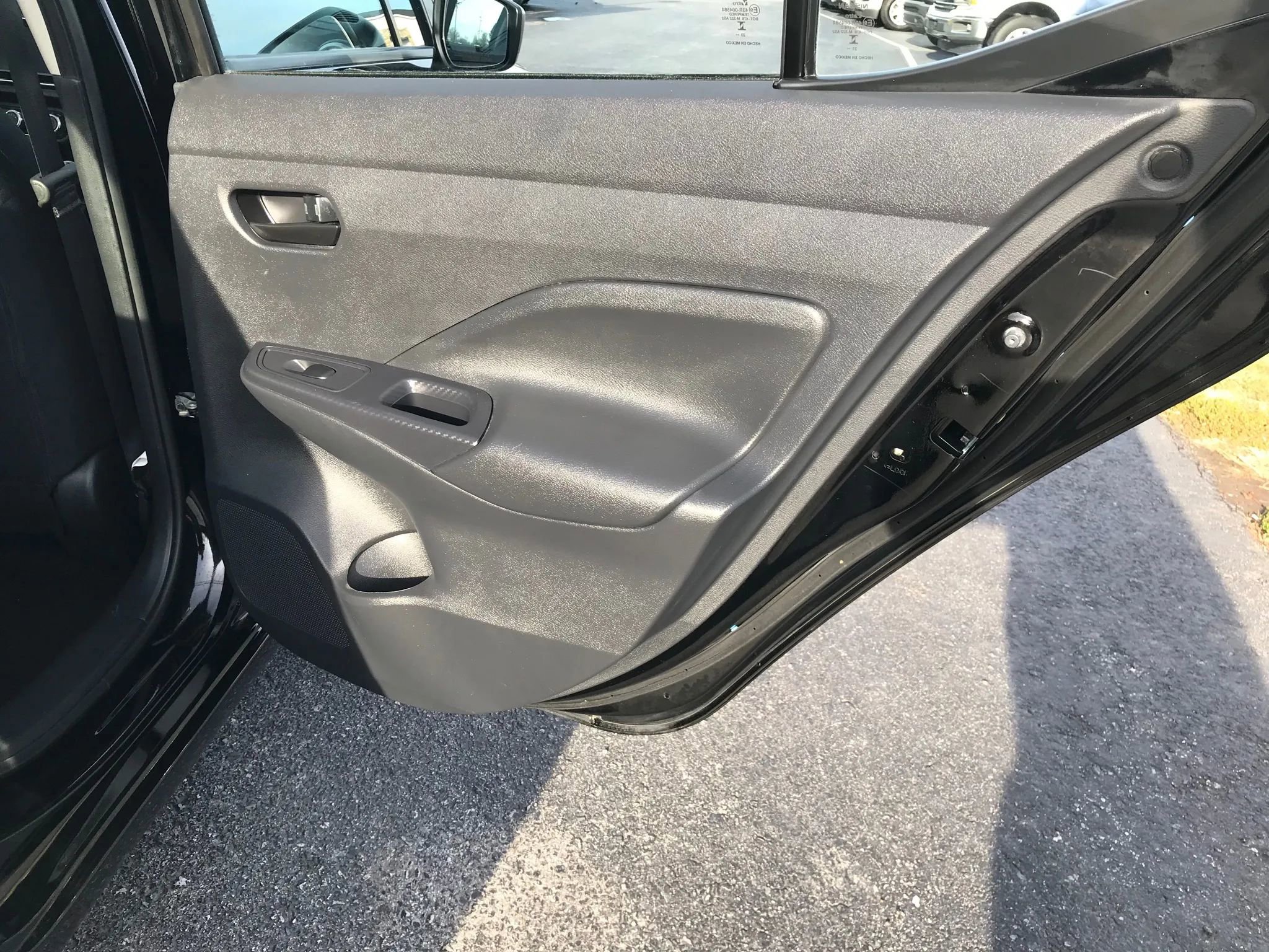 Used 2024 Nissan Versa S w/ Trunk Package image 42