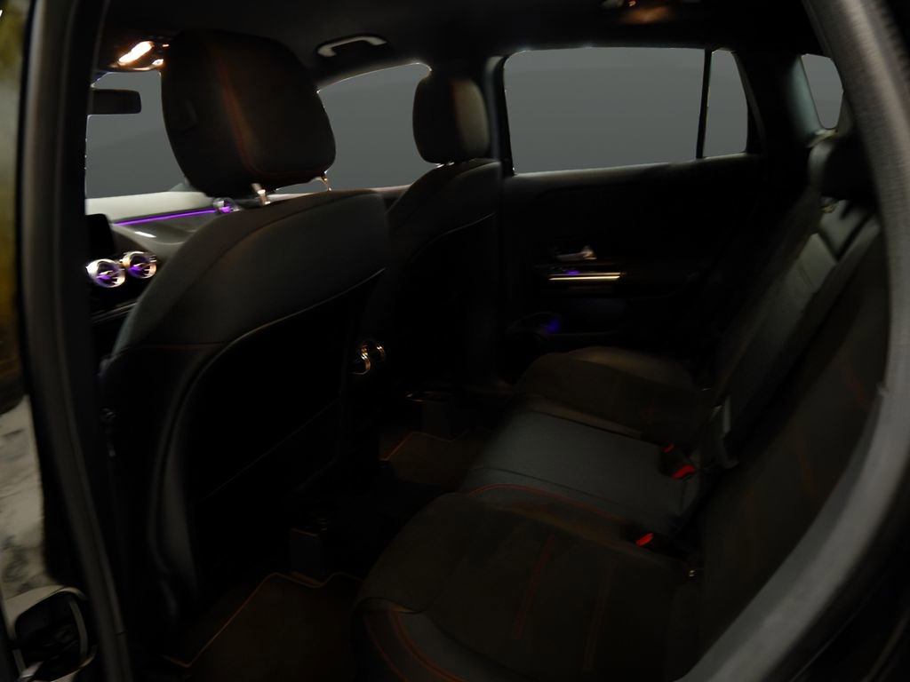 Used 2021 Mercedes-Benz GLA 45 AMG 4MATIC image 35