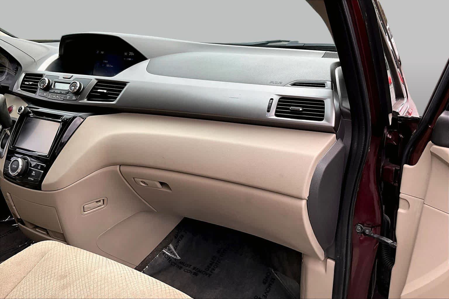 Used 2016 Honda Odyssey EX image 19