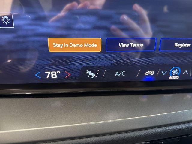 New 2026 Chevrolet Traverse LT w/ Sun and Wheel Package image 36