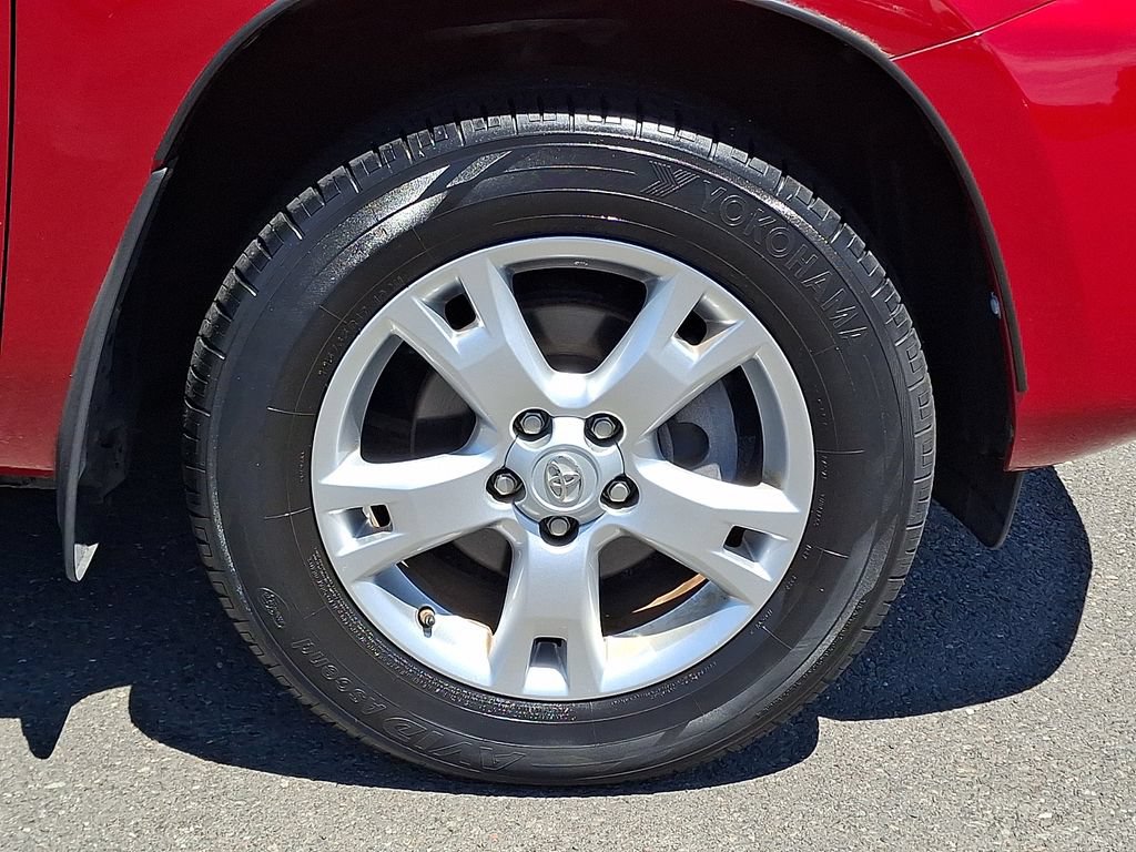 Used 2009 Toyota RAV4 4WD V6 image 8