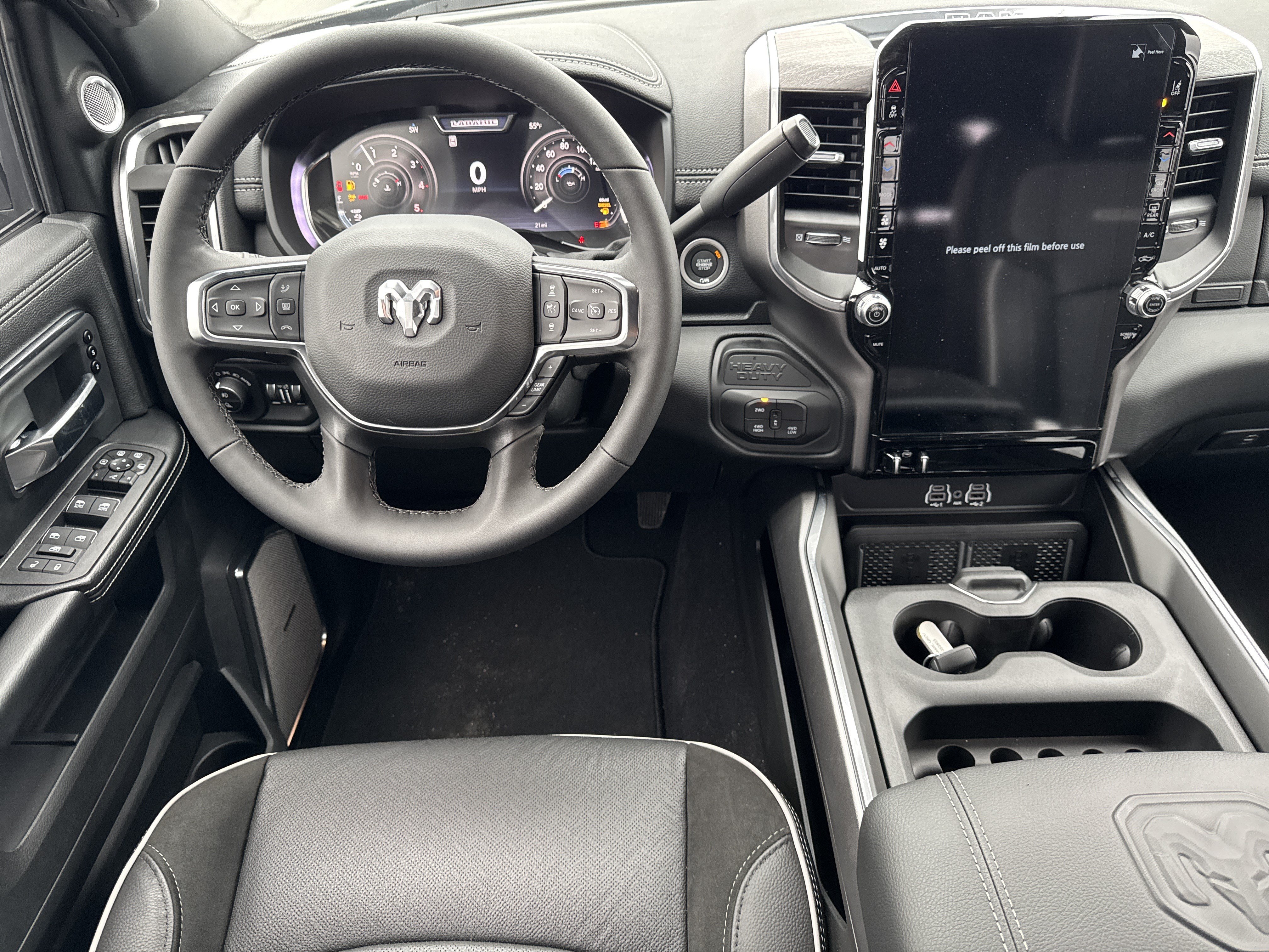 New 2026 RAM 2500 Laramie AWD/4WD image 21