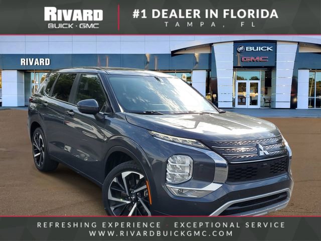 Used 2024 Mitsubishi Outlander SE