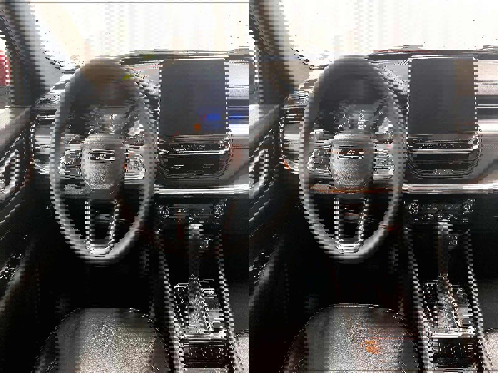 Used 2023 Jeep Compass Limited image 17