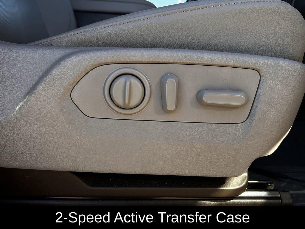 Used 2022 GMC Sierra 2500 SLT w/ Texas SLT Premium Package image 31