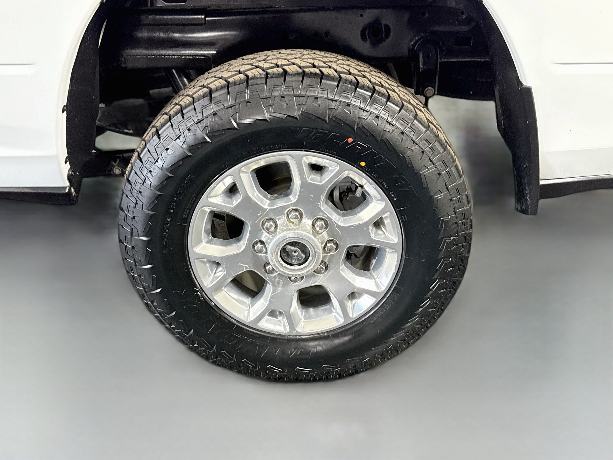 Used 2024 RAM 2500 Laramie AWD/4WD image 36