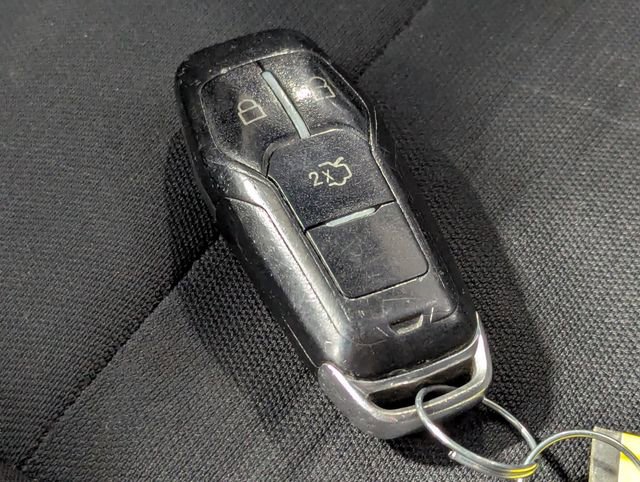 Used 2017 Ford Mustang GT RWD image 24