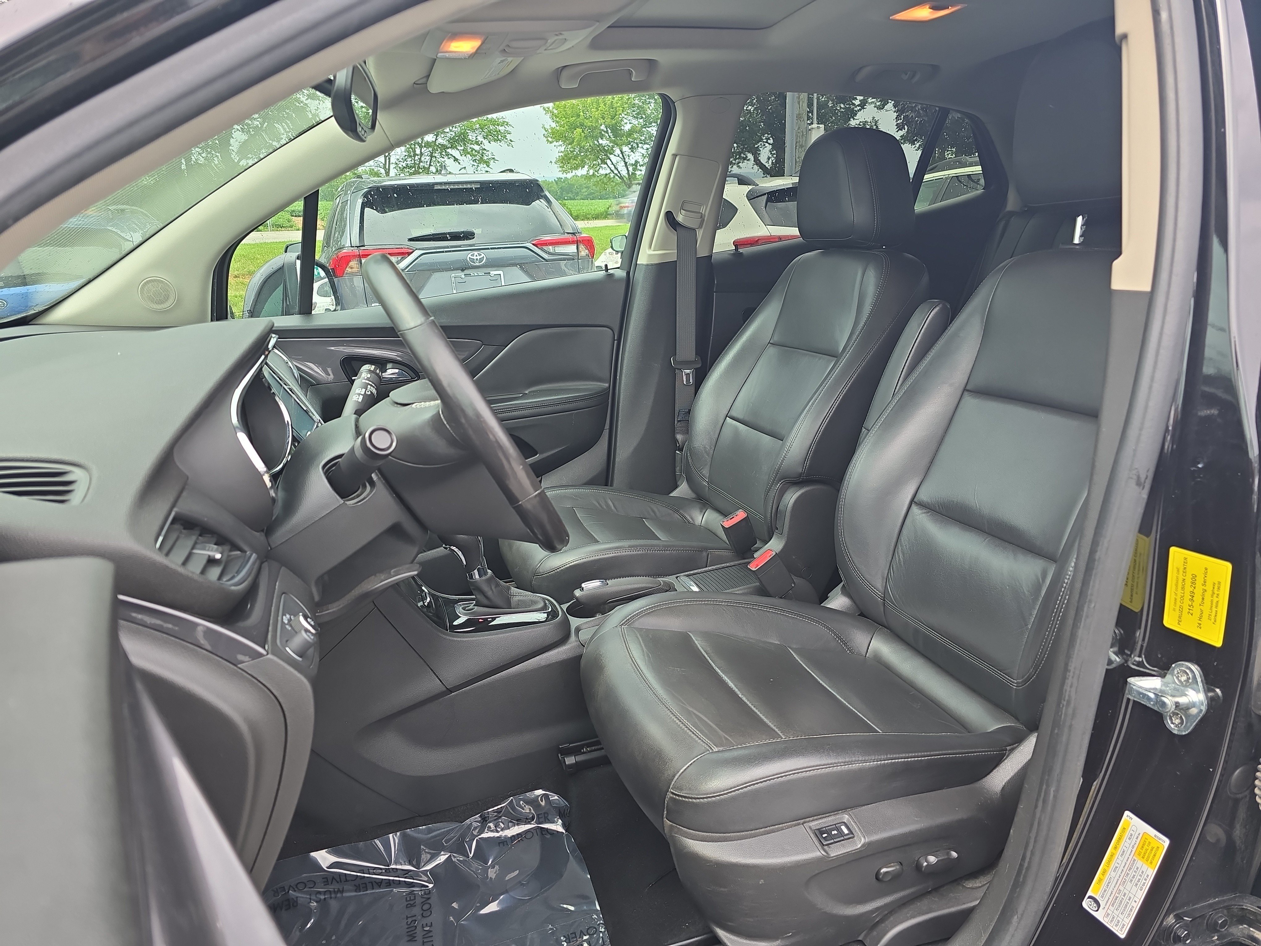 Used 2019 Buick Encore Essence AWD/4WD image 9