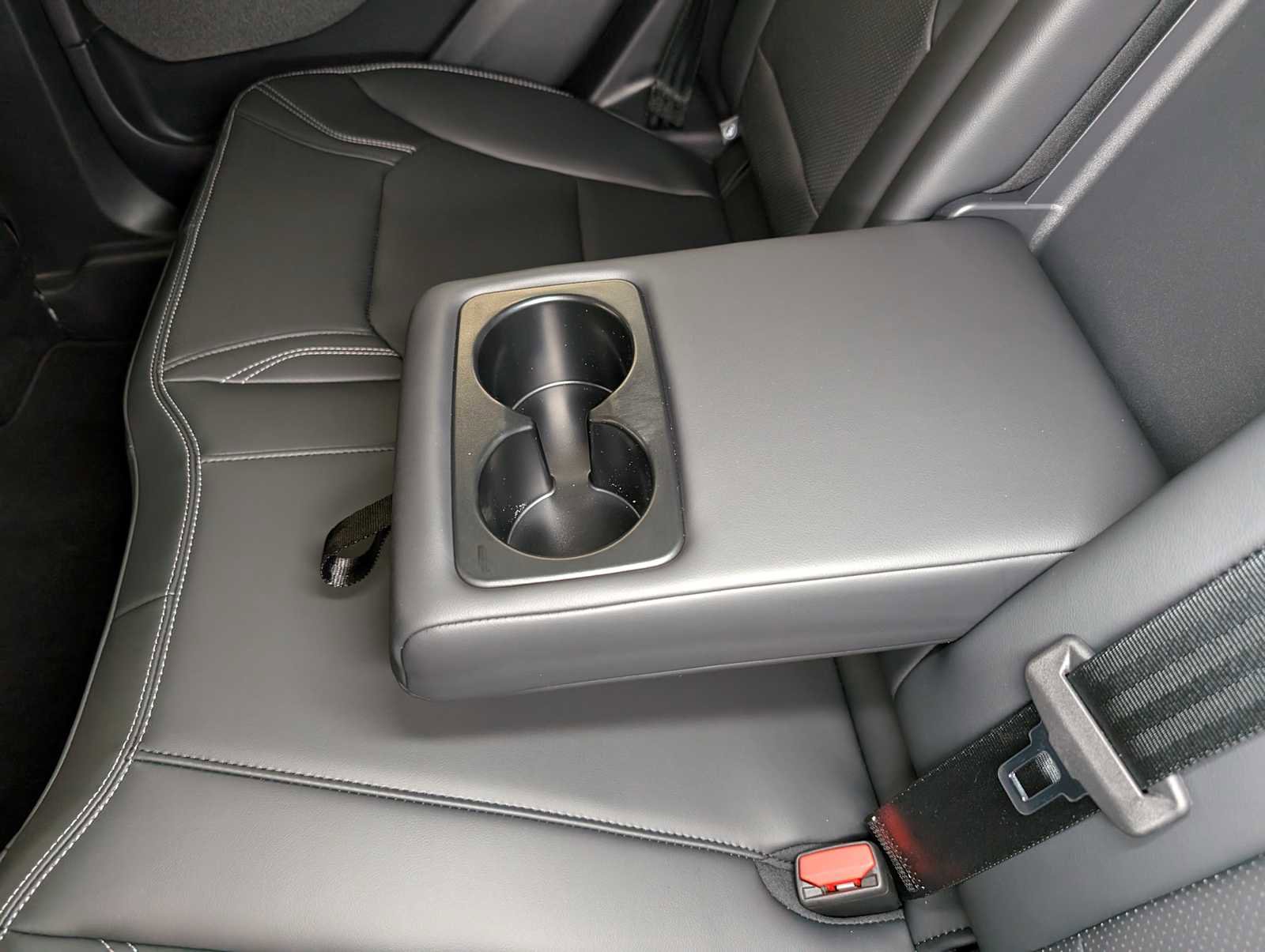 New 2025 Ford Mustang Mach-E Premium image 18