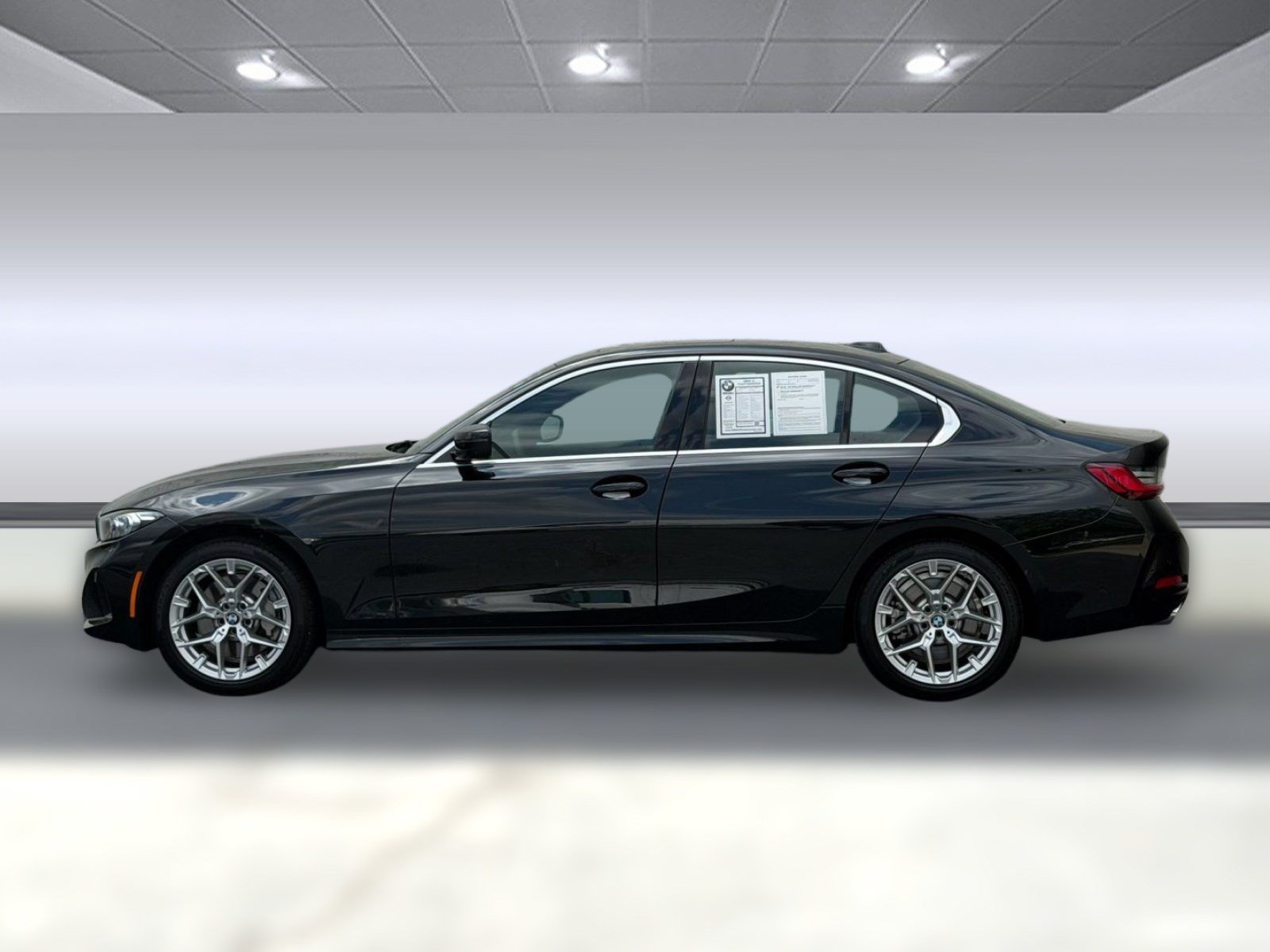 Used 2026 BMW 330i Sedan RWD image 2