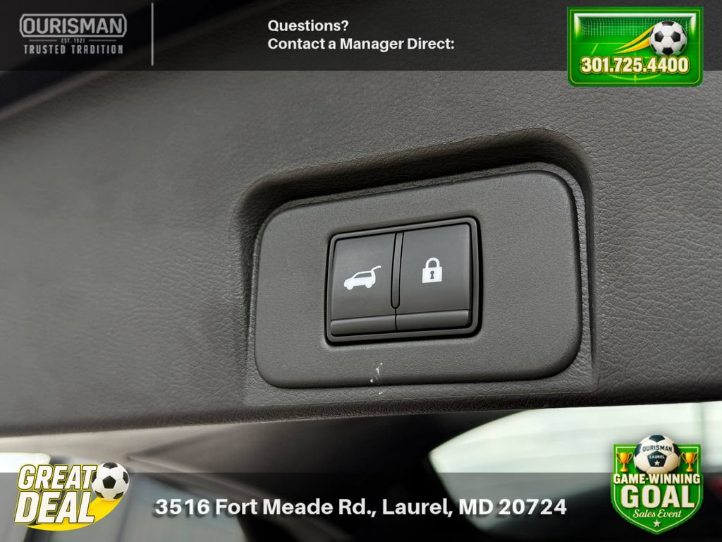 Used 2025 Nissan Rogue SV FWD image 15