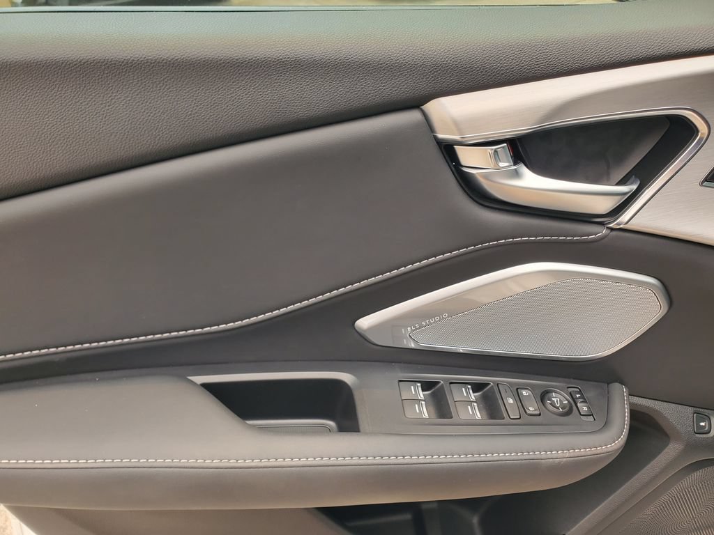 Used 2024 Acura RDX SH-AWD w/ Technology Package image 20