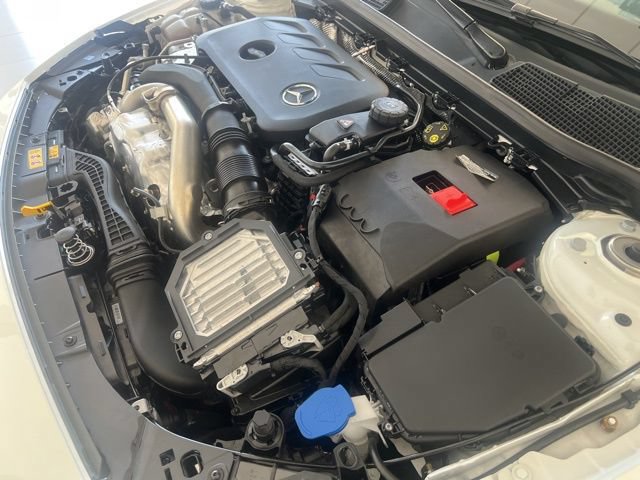 Used 2024 Mercedes-Benz CLA 250 4MATIC image 27