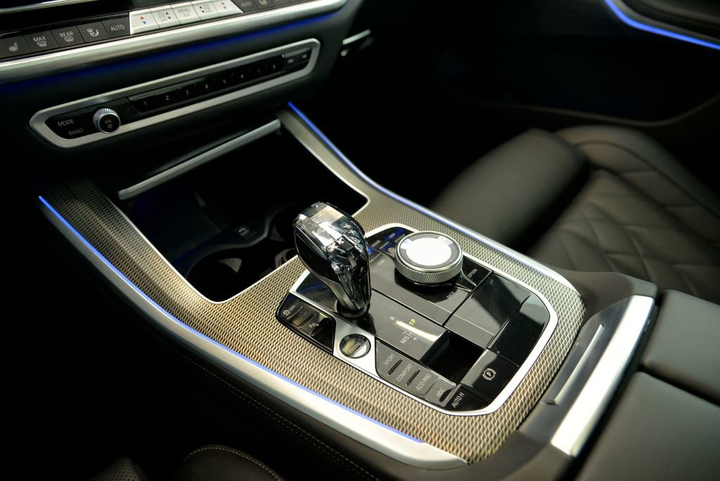 Used 2023 BMW X5 xDrive40i w/ Executive Package image 26