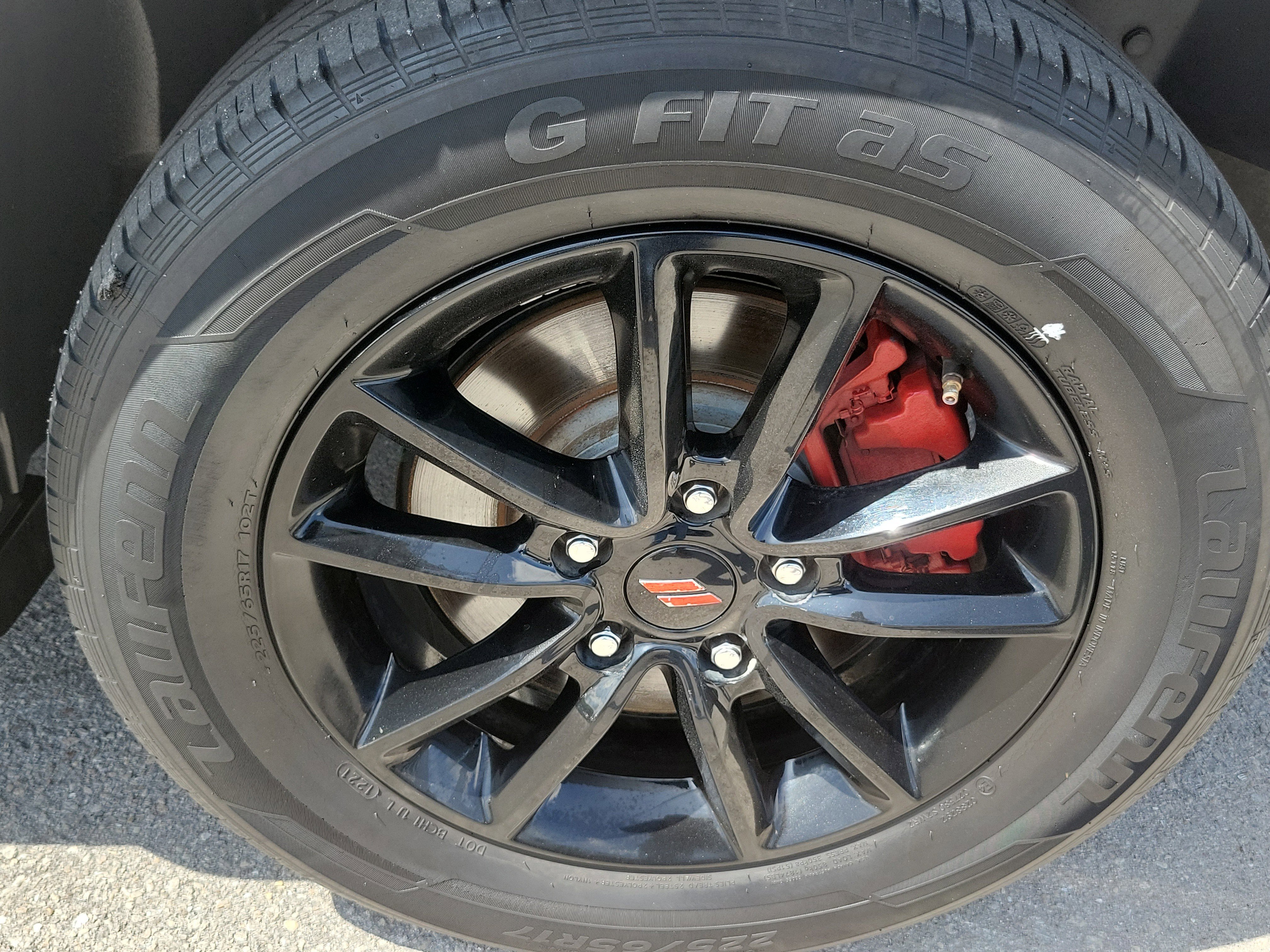 Used 2020 Dodge Journey SE w/ SE Popular Equipment Group FWD image 8
