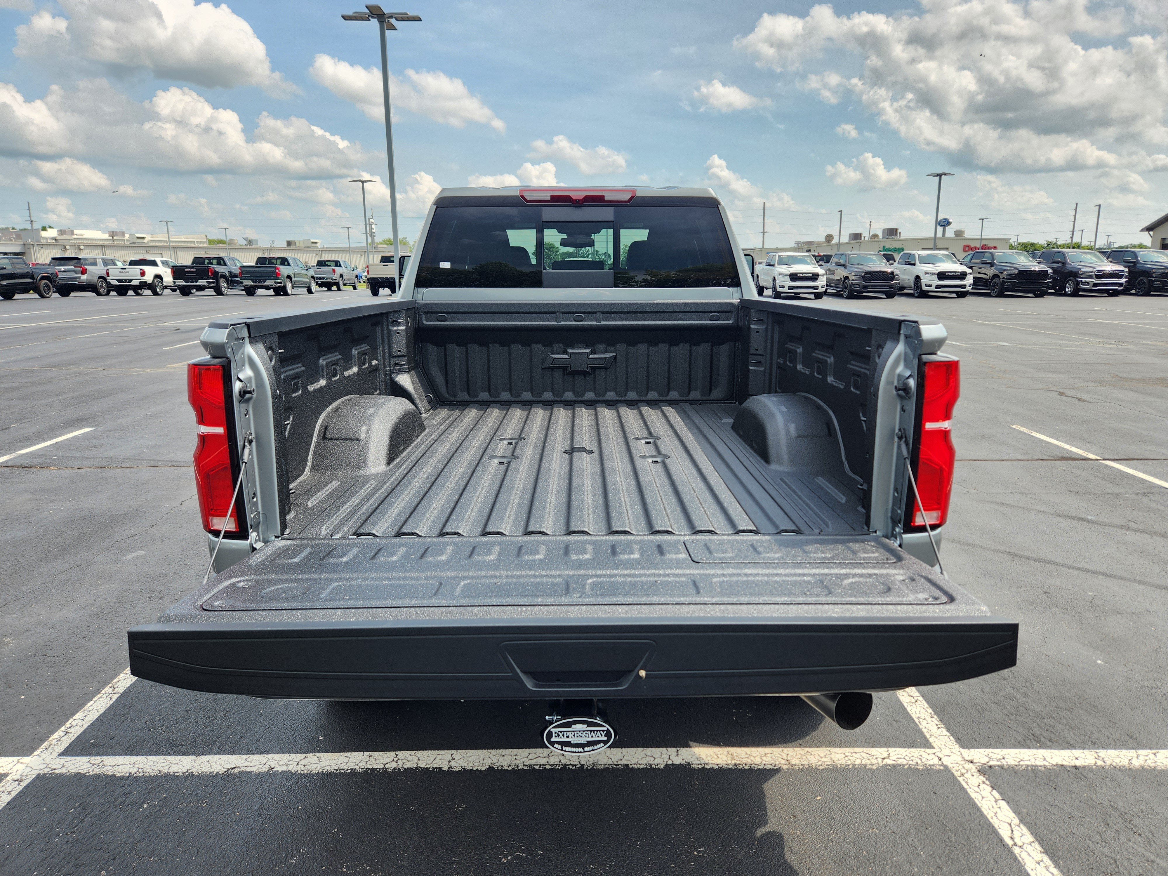 New 2026 Chevrolet Silverado 2500 LT w/ Trail Boss Package AWD/4WD image 7