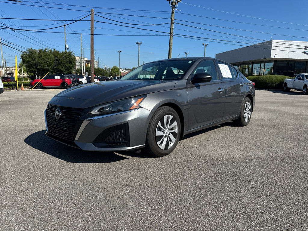 Used 2025 Nissan Altima 2.5 S FWD video 1