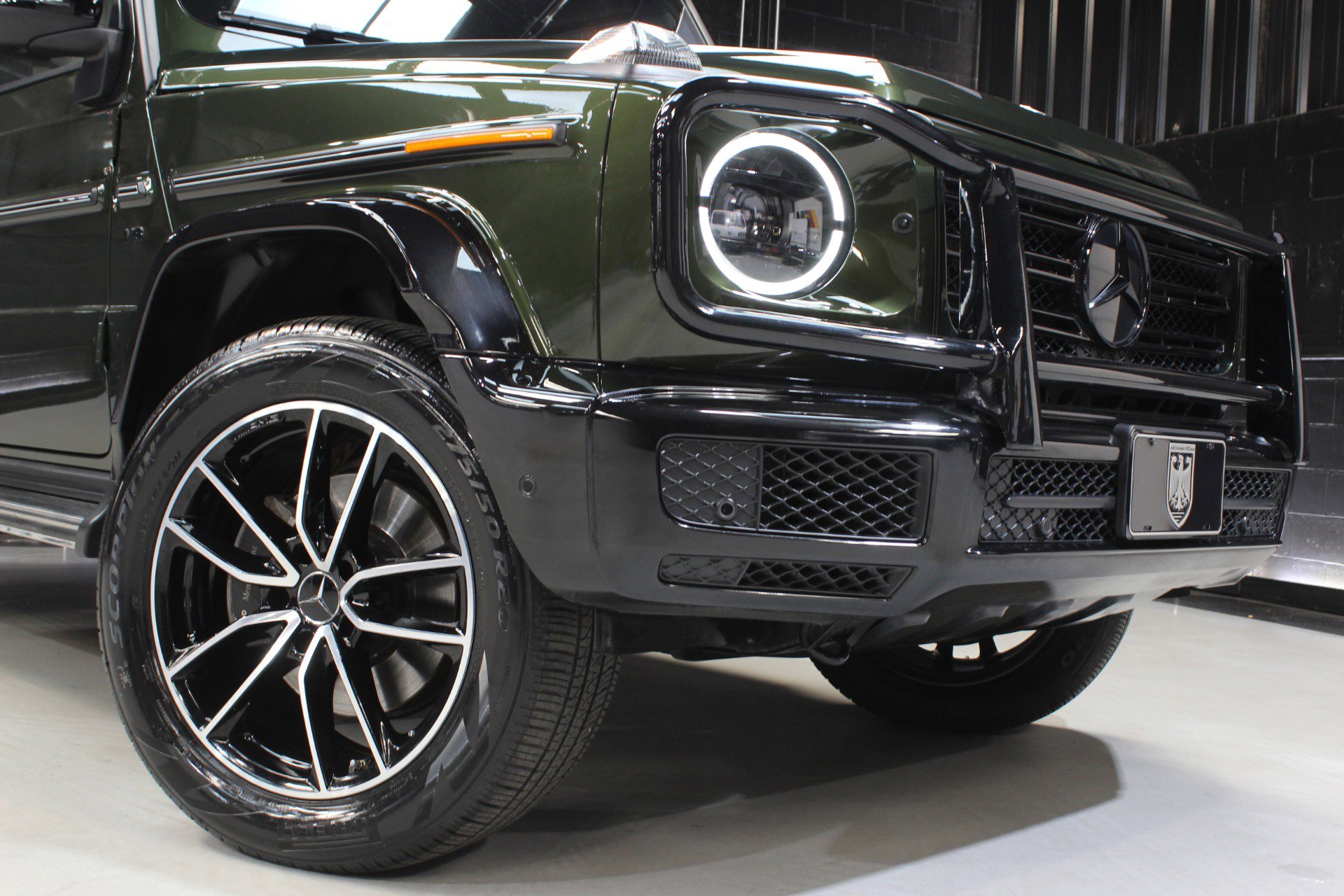 Used 2022 Mercedes-Benz G 550 w/ Exclusive Interior Package image 8