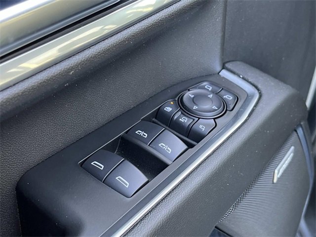Used 2025 Chevrolet Silverado 2500 LTZ w/ LTZ Convenience Package image 25