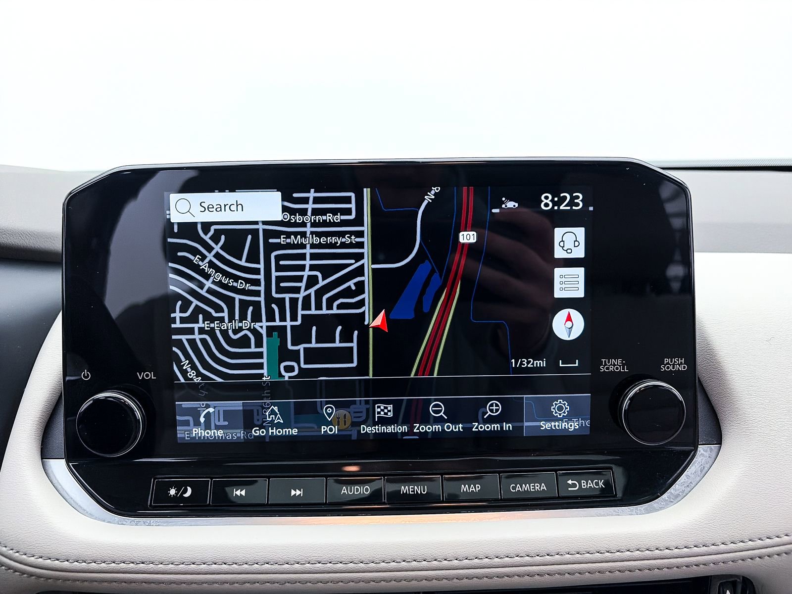 Used 2023 Nissan Rogue SL w/ SL Premium Package image 8