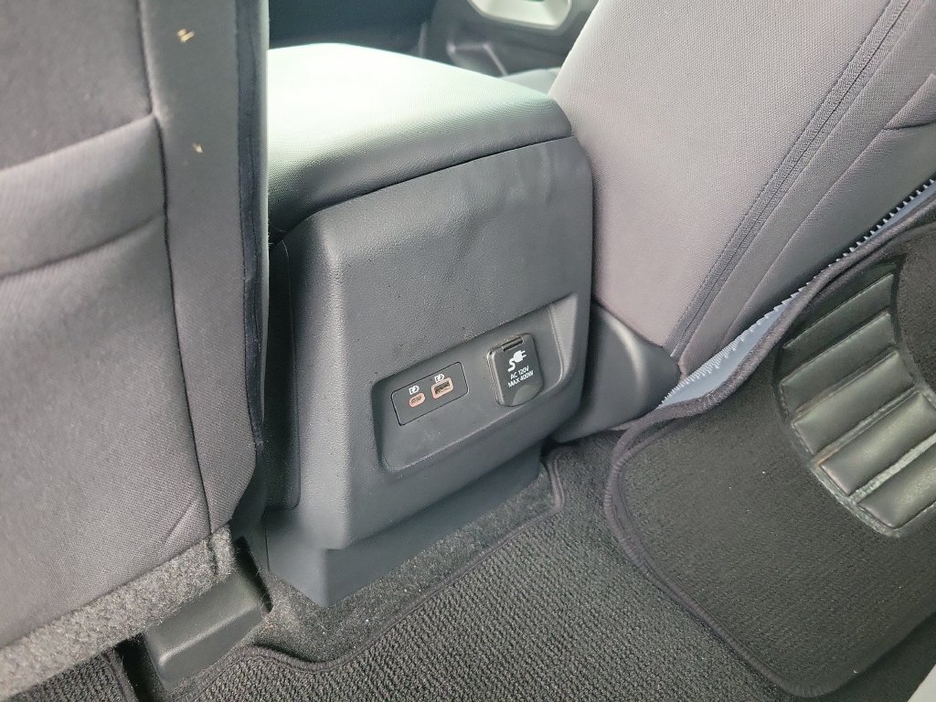 Certified 2022 Nissan Frontier SV RWD image 11