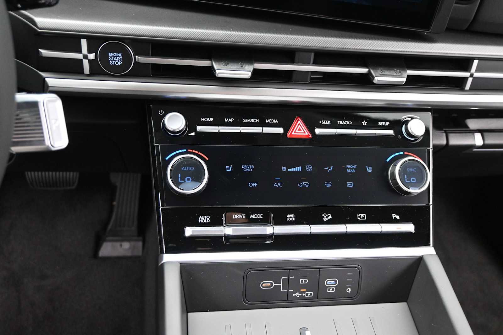 New 2026 Hyundai Santa Fe SEL AWD/4WD image 18