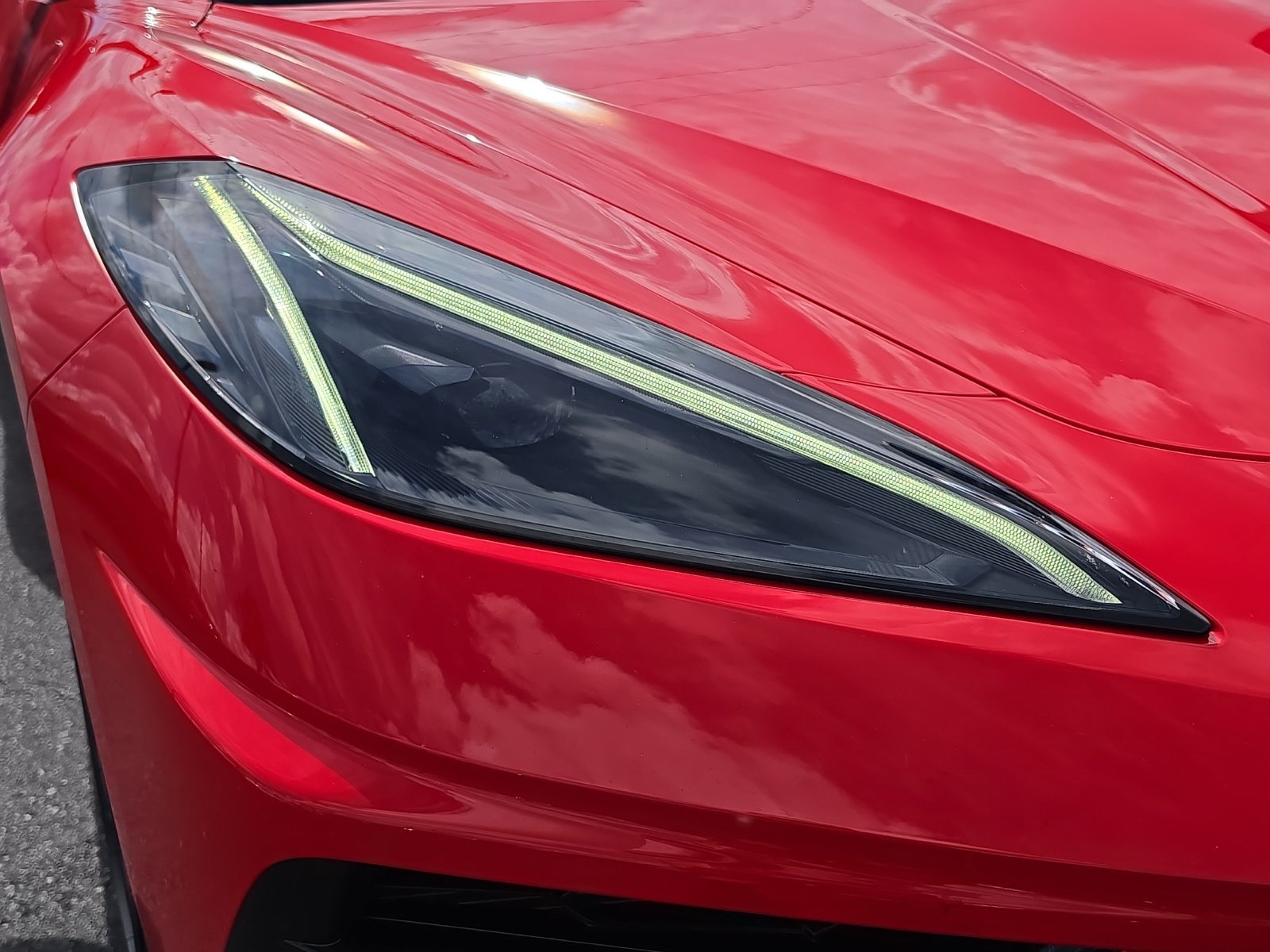 Used 2023 Chevrolet Corvette Stingray Preferred Cpe w/ Engine Appearance Package RWD image 8
