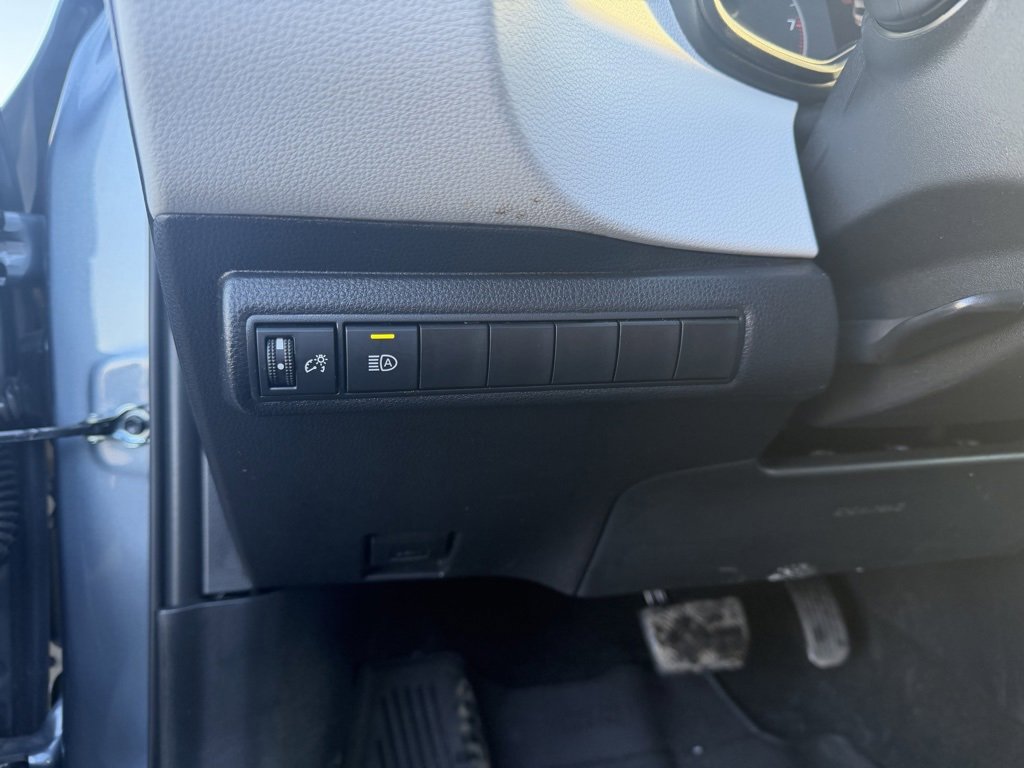 Used 2024 Toyota Corolla SE image 11