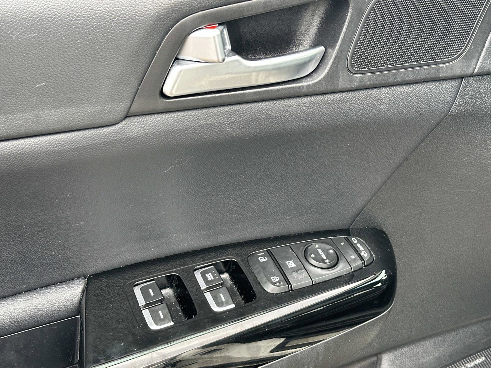 Used 2020 Kia Sportage SX AWD/4WD image 16