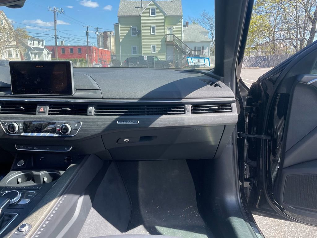 Used 2019 Audi A4 2.0T Premium Plus w/ Premium Plus Package AWD/4WD image 29