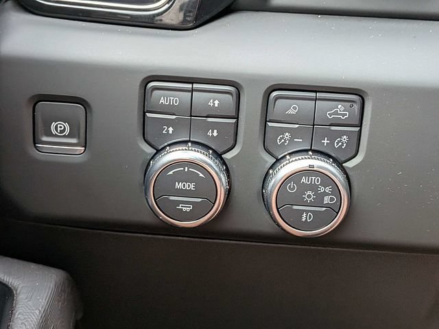 Used 2024 GMC Sierra 1500 AT4X AWD/4WD image 31