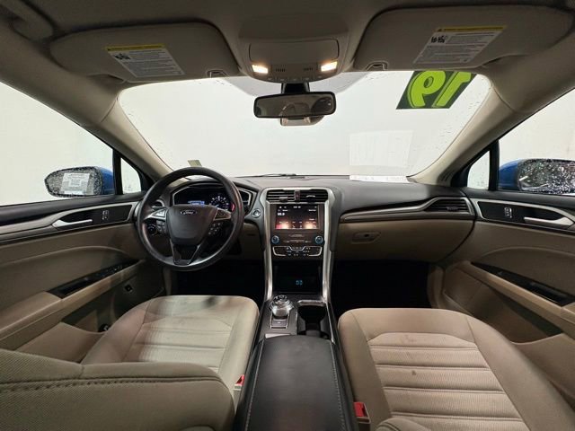 Used 2019 Ford Fusion SE FWD image 15