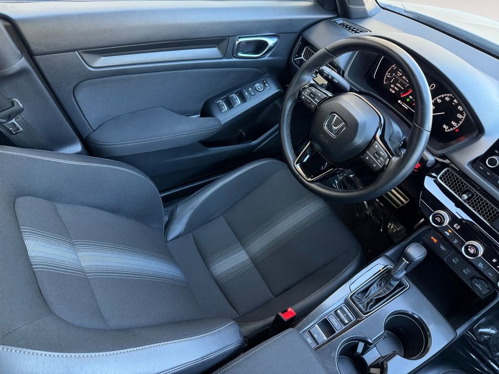 Used 2025 Honda Civic Sport image 15
