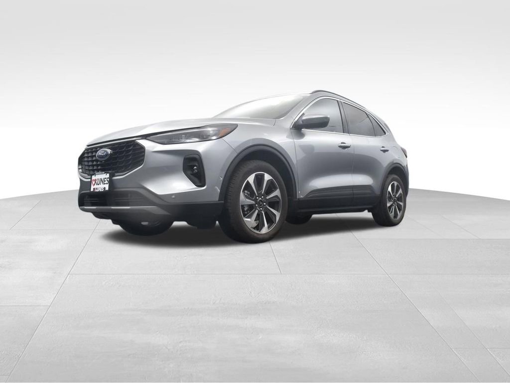 Used 2024 Ford Escape Platinum w/ Premium Technology Package AWD/4WD image 55