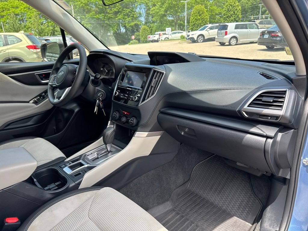 Used 2023 Subaru Forester AWD/4WD image 9