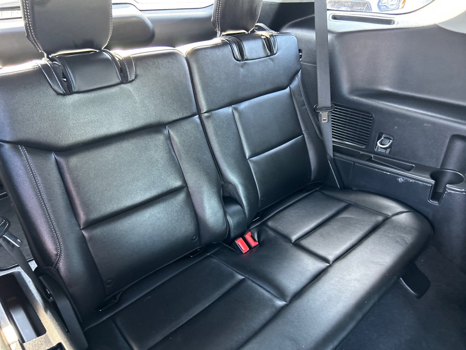 Certified 2023 Ford Explorer Limited image 23