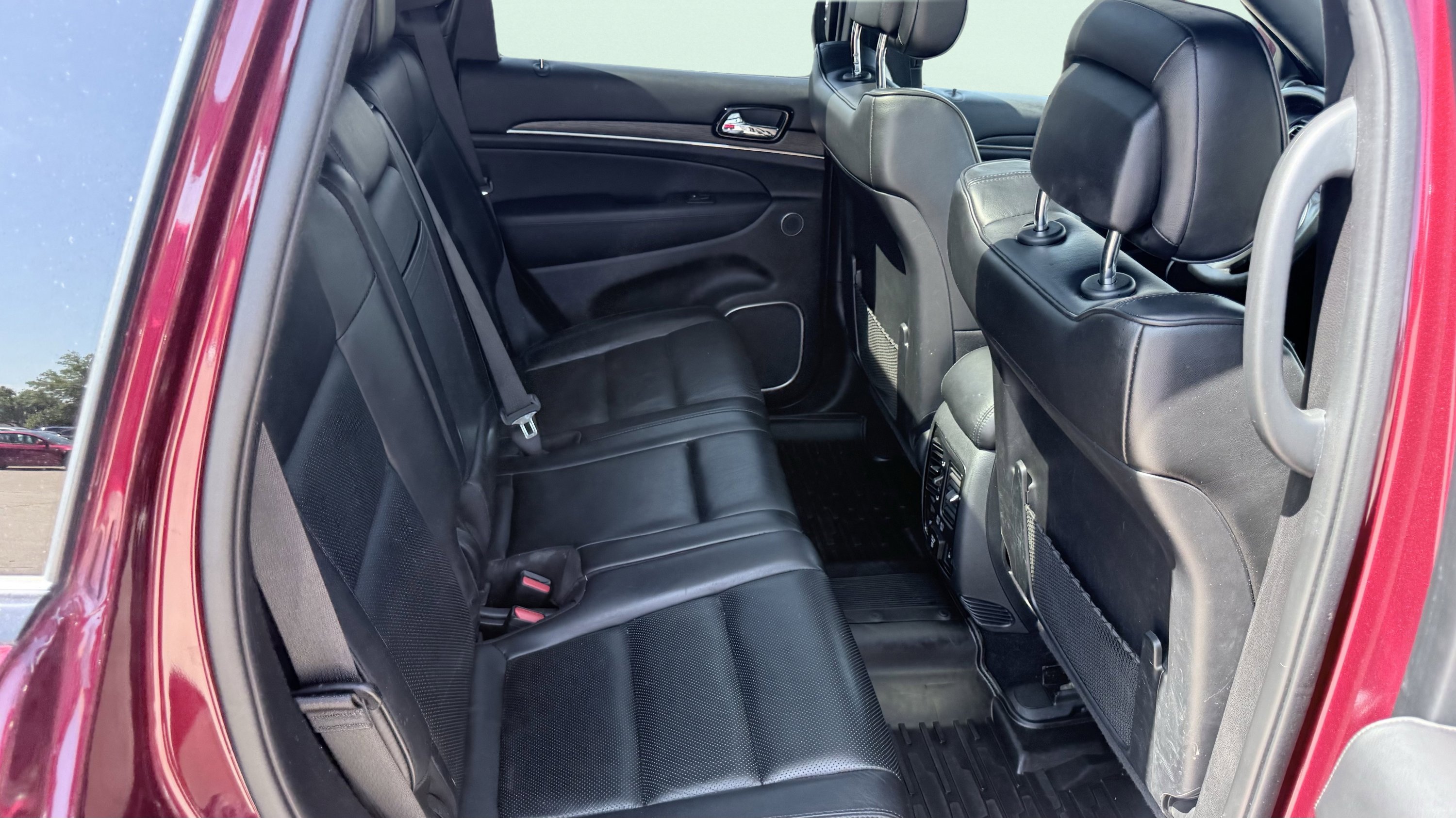 Used 2020 Jeep Grand Cherokee High Altitude AWD/4WD image 40